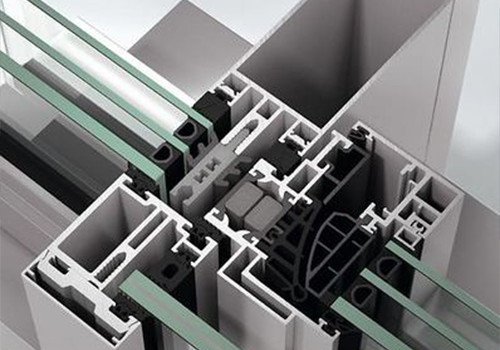 Fenster- und Türensysteme aus Aluminium
